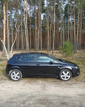 Seat Leon cena 17000 przebieg: 198000, rok produkcji 2006 z Toruń małe 172